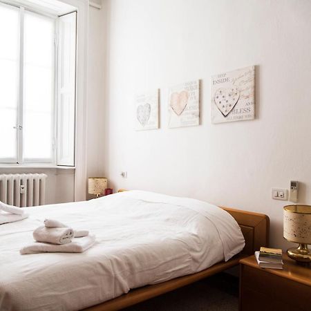 Peaceful Court Apartment In Shopping District Milánó Kültér fotó