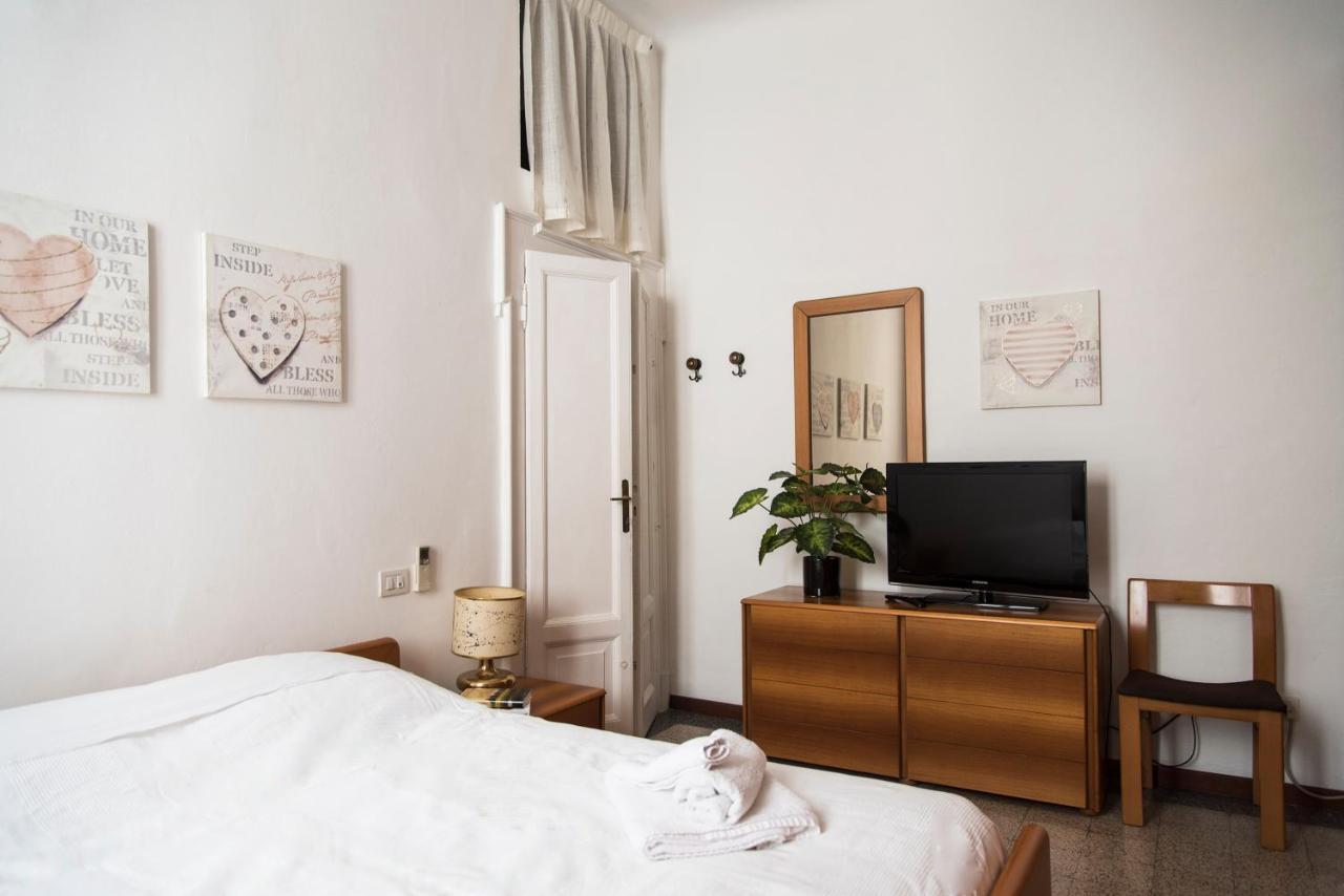 Peaceful Court Apartment In Shopping District Milánó Kültér fotó